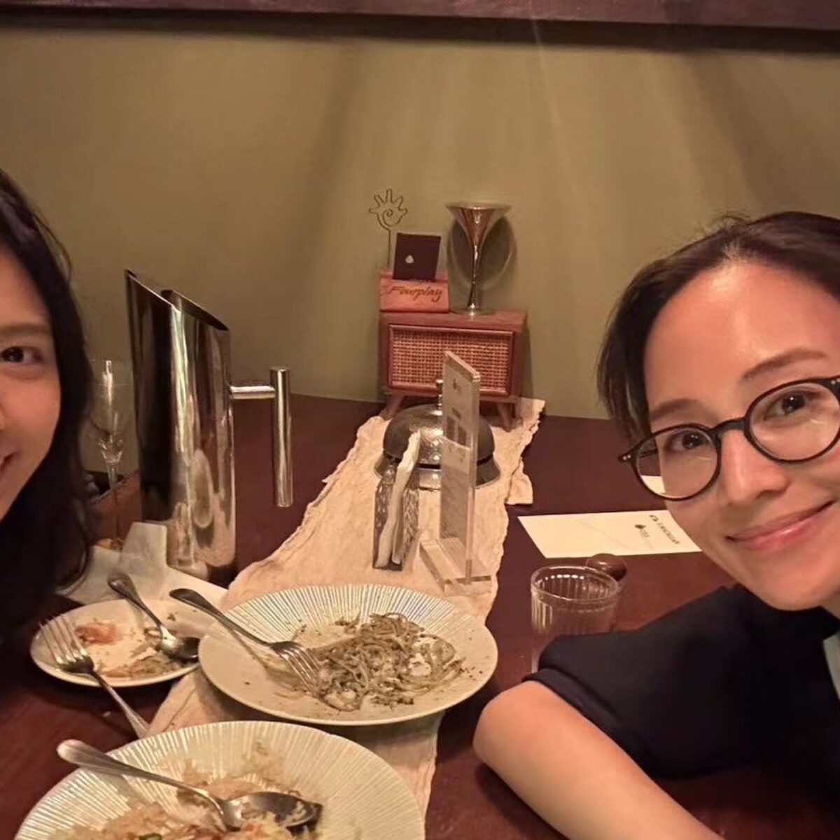 女神變老闆！張鈞甯手把手傳承新星！陳孟琪直呼好幸運！